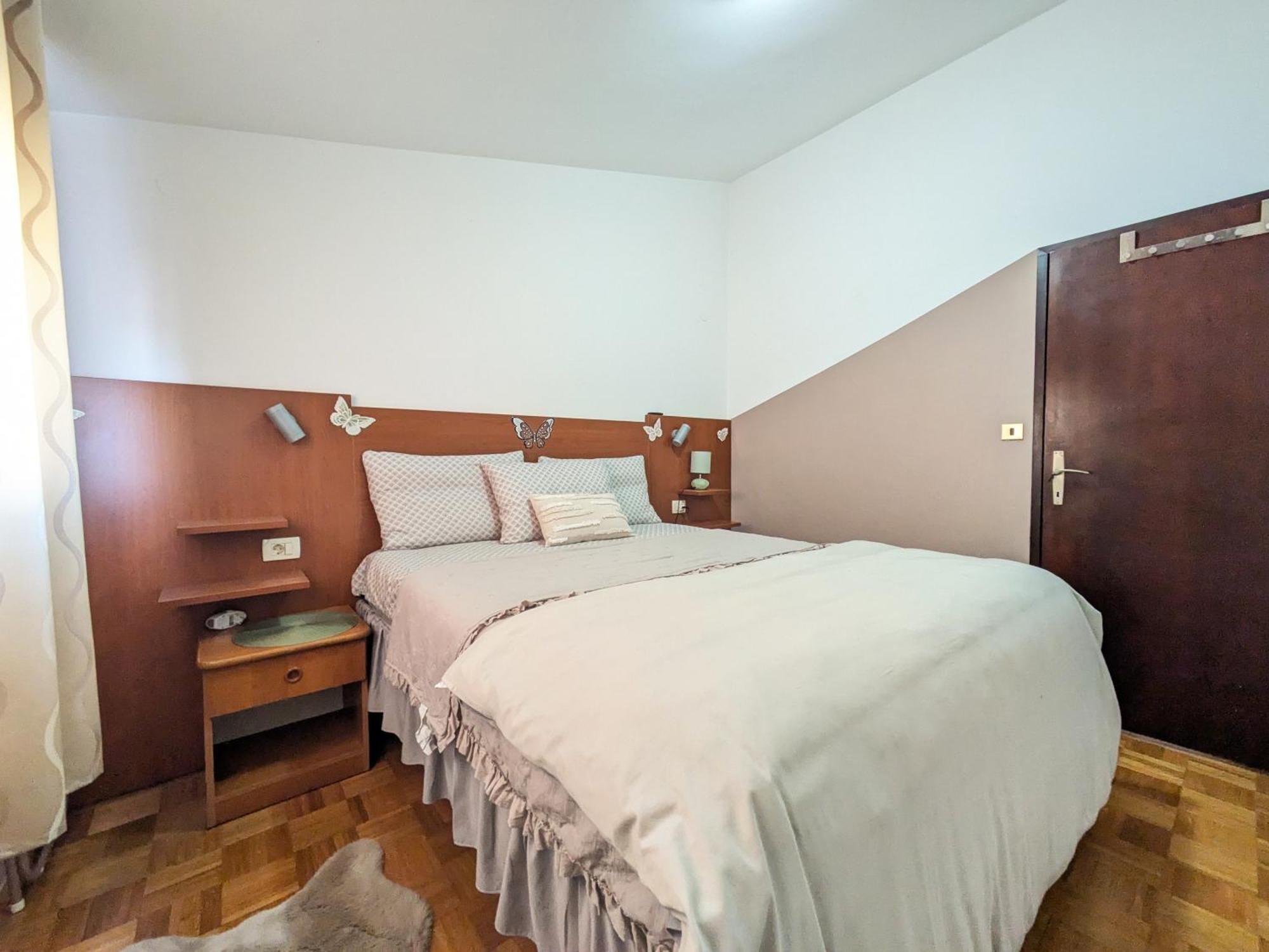 AP Silvija Appartement Zadar Buitenkant foto