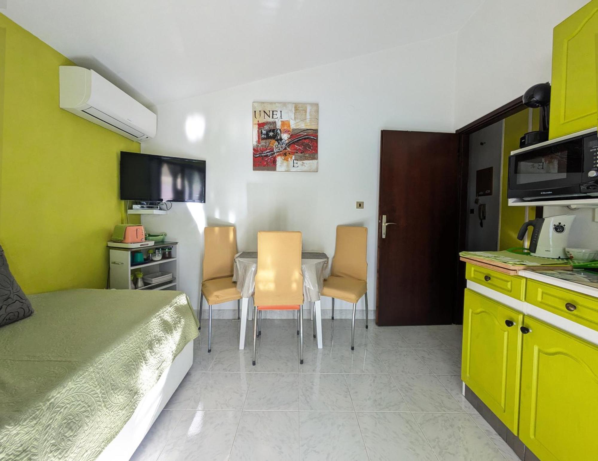AP Silvija Appartement Zadar Buitenkant foto